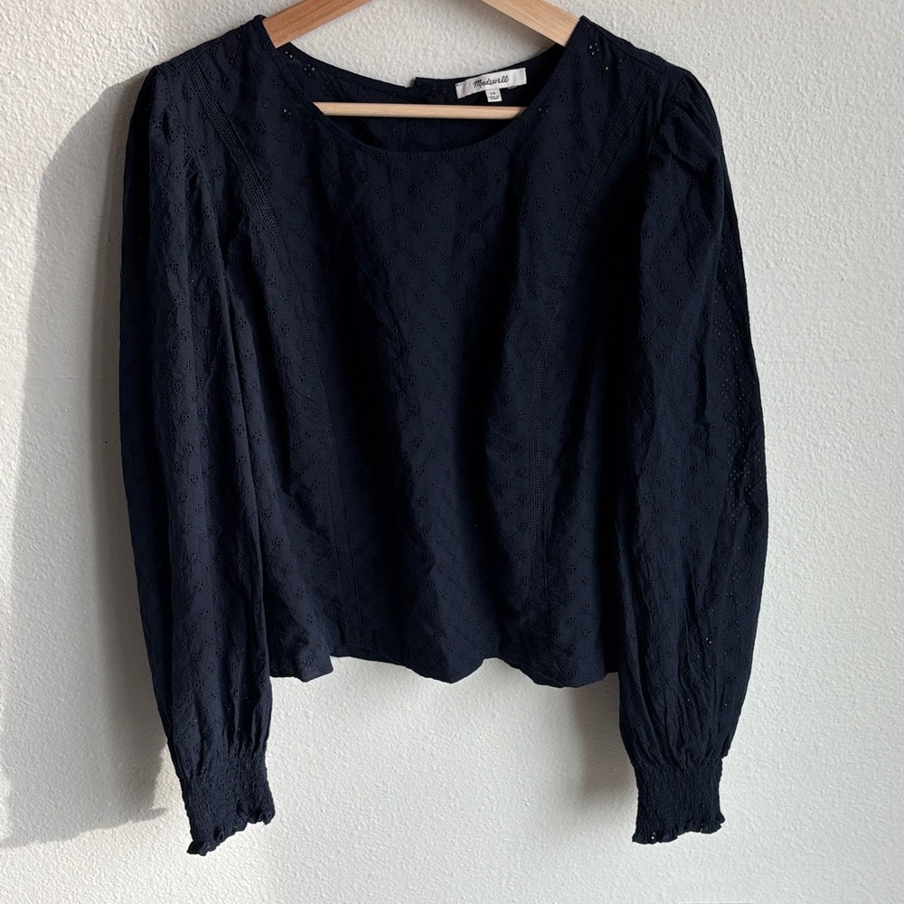MADEWELL Blouse Eyelet Navy Button Back Smocked  14